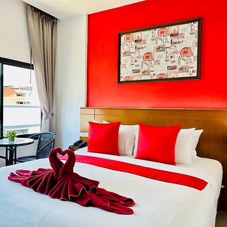Pj Patong Resortel Luaran gambar