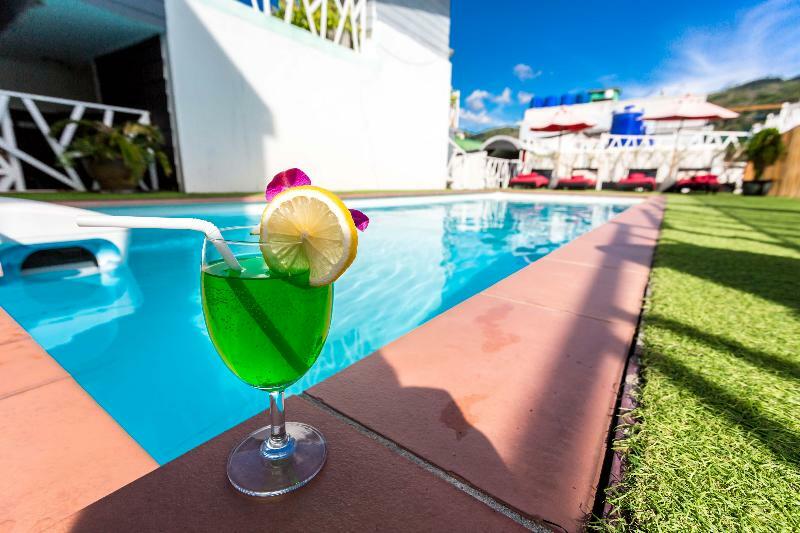 Pj Patong Resortel Luaran gambar